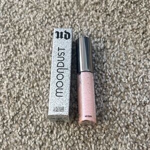 Urban Decay Moondust Liquid Eyeshadow - Sparkling Pink